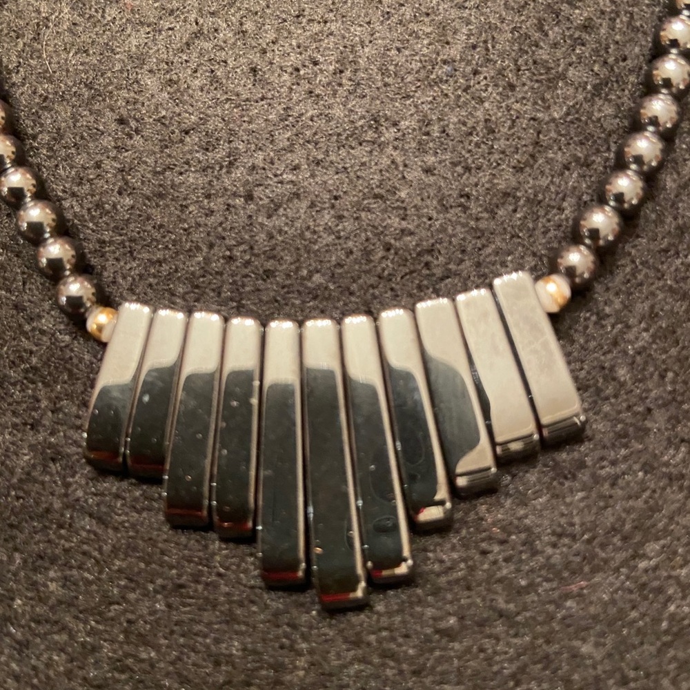 Costume jewelry necklace